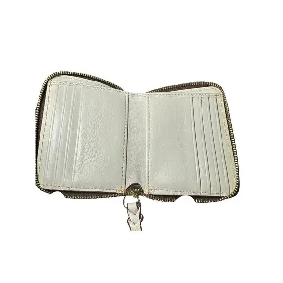 Dooney & Bourke Florentine Small Zip Around Wallet ecru Italian leather - Picture 4 of 9